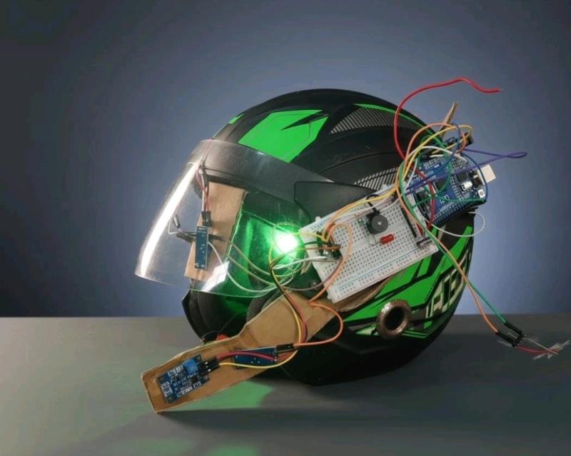 HELMEX Smart Helmet System